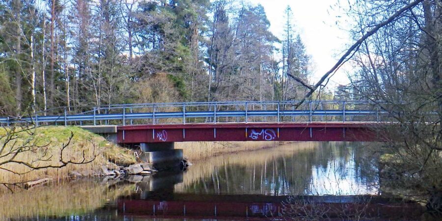 Bro Husån